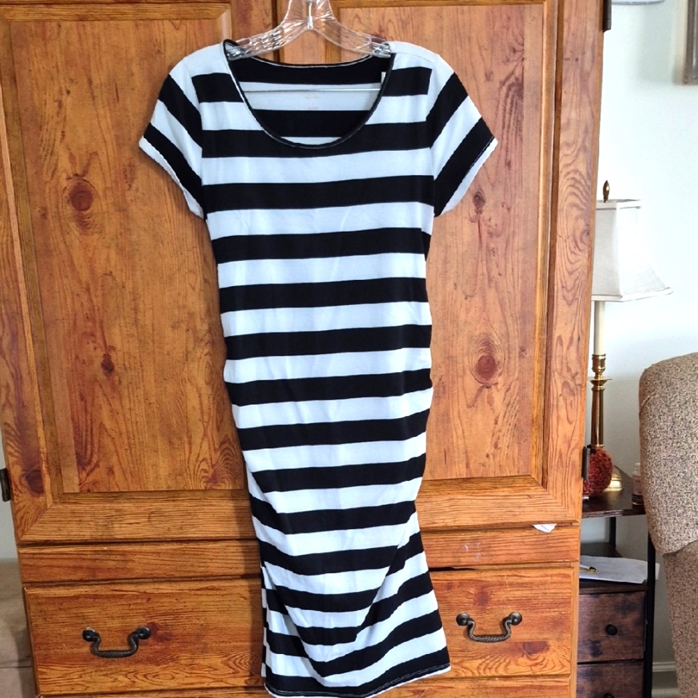 Isabel Maternity Black And White Striped Dress Small